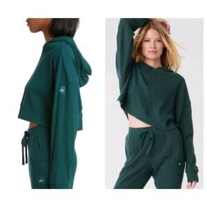 ALO Yoga Green Cropped Hoodie Sweater and Jogger Set